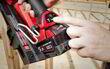 Гвоздезабивной пистолет аккумуляторный Milwaukee M18 FFN-502C (4933471404). Фото-3